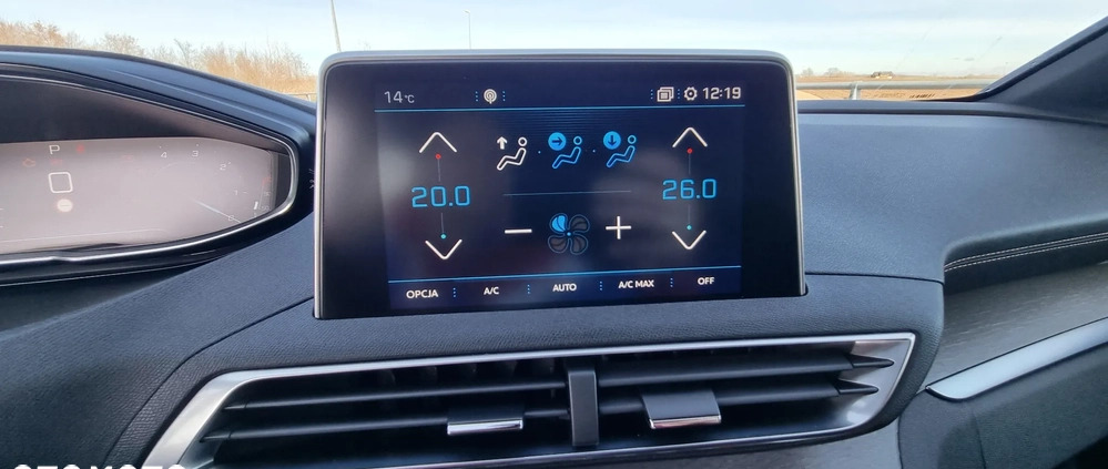 Peugeot 5008 cena 88900 przebieg: 192000, rok produkcji 2017 z Głubczyce małe 781